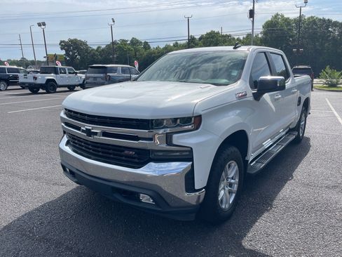 Used 2020 Chevrolet Silverado 1500 LT w/ All-Star Edition AWD/4WD image 3