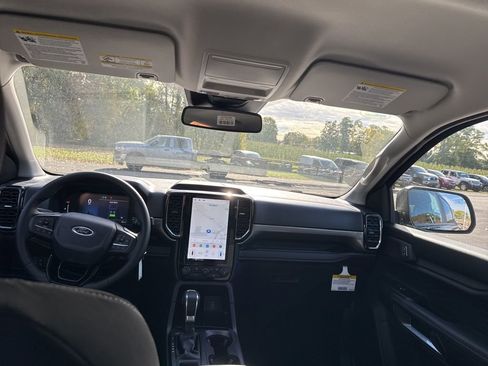 New 2025 Ford Ranger XLT w/ Trailer Tow Package image 16