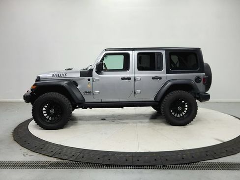 Used 2021 Jeep Wrangler Unlimited Sport AWD/4WD image 5