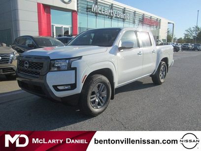 New 2025 Nissan Frontier SV w/ SV Convenience Package