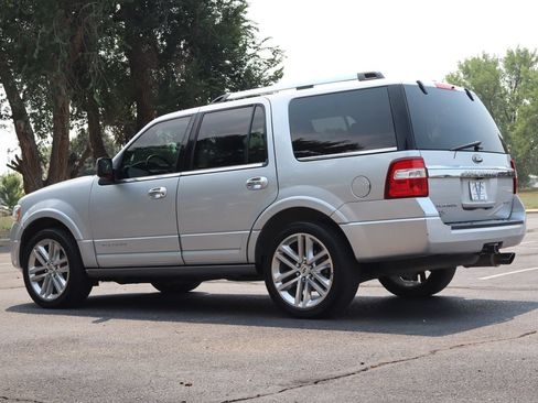 Used 2016 Ford Expedition Platinum AWD/4WD image 7