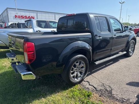 Used 2019 Nissan Frontier SL RWD image 8