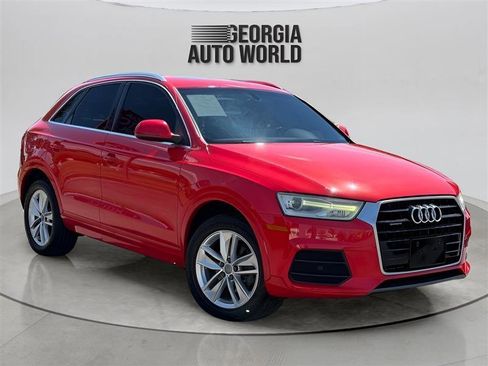 Used 2017 Audi Q3 2.0T Premium Plus w/ Premium Plus Package AWD/4WD image 10