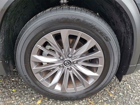 Used 2025 MAZDA CX-90 3.3 Turbo w/ Preferred Package image 8