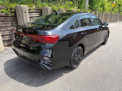 Used 2022 Kia Forte Sedan FWD image 9