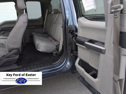 Used 2015 Ford F150 XLT AWD/4WD image 12