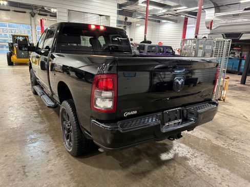 Certified 2024 RAM 2500 Big Horn w/ Night Edition AWD/4WD image 25