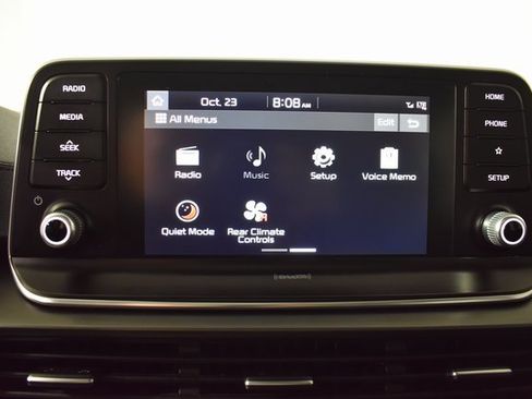 Used 2020 Kia Telluride S w/ S 8 Passenger Seating Package image 22