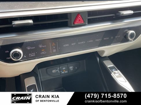 New 2025 Kia Sorento S image 17