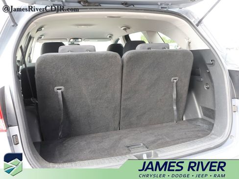 Used 2020 Kia Sorento LX image 15