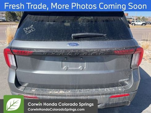 Used 2025 Ford Explorer ST-Line w/ ST-Line Street Pack image 4