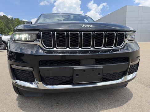 Used 2021 Jeep Grand Cherokee L Limited AWD/4WD image 25