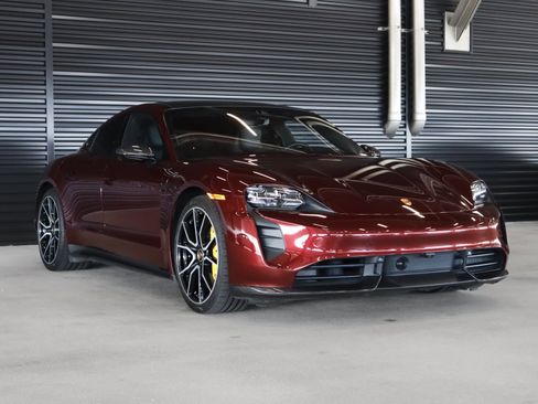 Certified 2022 Porsche Taycan Turbo S image 7