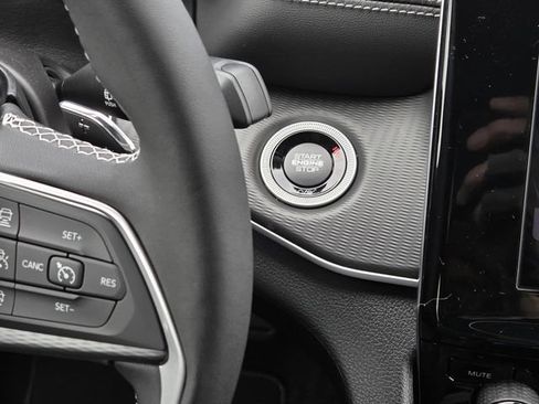 New 2026 Jeep Grand Cherokee Laredo X RWD image 16