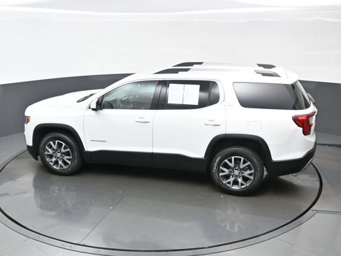 Used 2023 GMC Acadia SLT AWD/4WD image 38