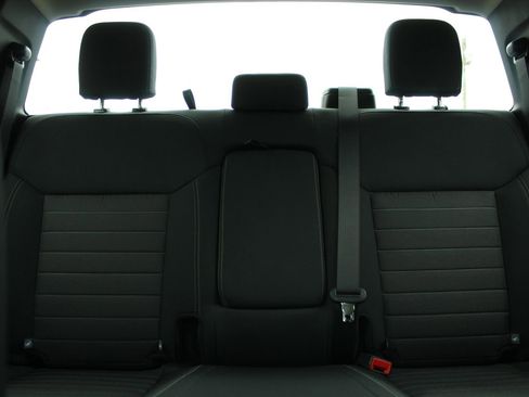 Used 2019 Ford Ranger XL w/ Equipment Group 101A Mid image 13