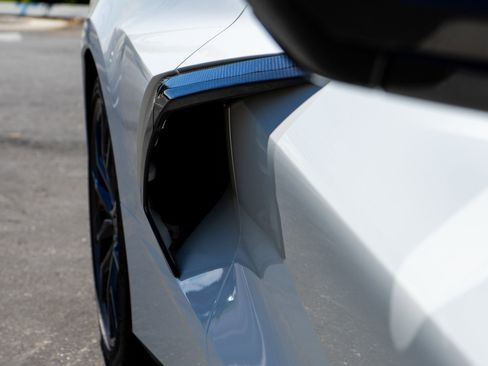 Used 2023 Chevrolet Corvette Stingray Premium Conv w/ Z51 Performance Package image 45