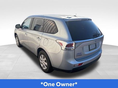 Used 2014 Mitsubishi Outlander ES FWD image 6