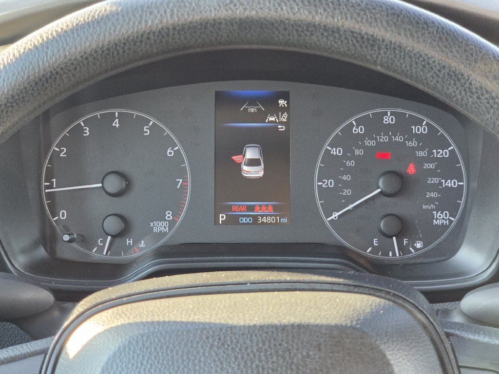 Used 2025 Toyota Corolla LE FWD image 15