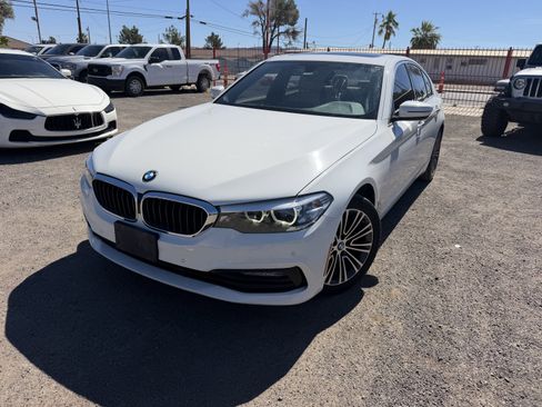 Used 2018 BMW 530i image 1