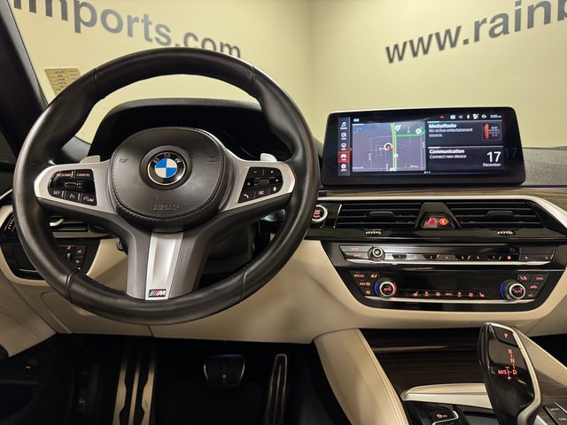 Used 2023 BMW 540i w/ M Sport Package RWD image 9