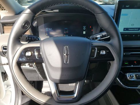 New 2026 Lincoln Corsair Reserve w/ Jet Appearance Package FWD image 23