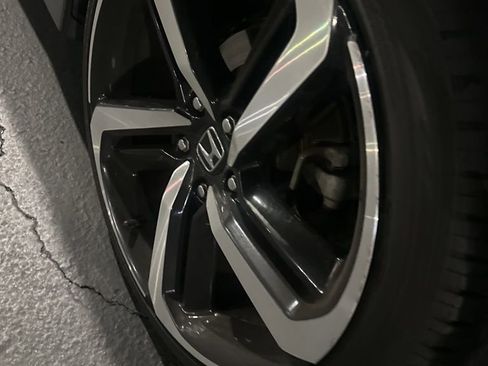 Used 2016 Honda Accord Sport image 15