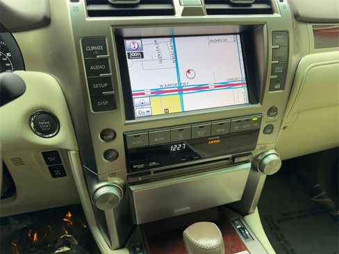 Used 2013 Lexus GX 460 Premium image 69