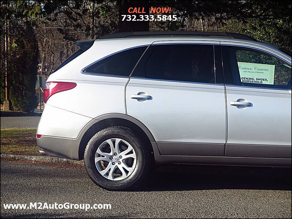 Used 2010 Hyundai Veracruz GLS FWD image 19