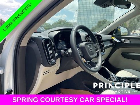 New 2026 Volvo XC40 B5 Plus w/ Protection Package Premier AWD/4WD image 23