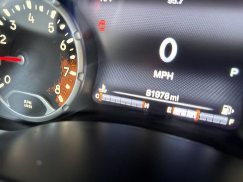 Used 2016 Jeep Renegade Trailhawk w/ Cold Weather Group image 36