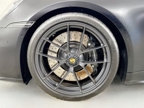 Certified 2026 Porsche 911 Carrera 4 GTS AWD/4WD image 26