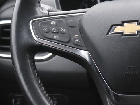 Used 2021 Chevrolet Equinox LT image 20