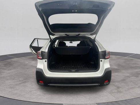 Used 2023 Subaru Outback Premium image 23
