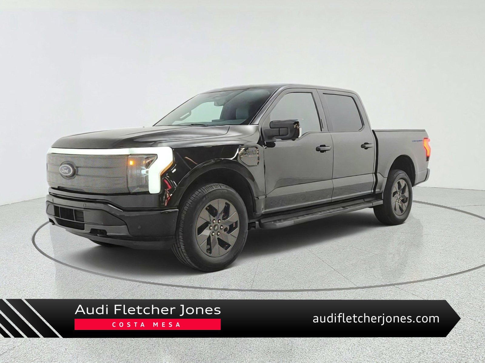 Used 2022 Ford F150 Lightning Lariat w/ Equipment Group 511A High AWD/4WD image 1