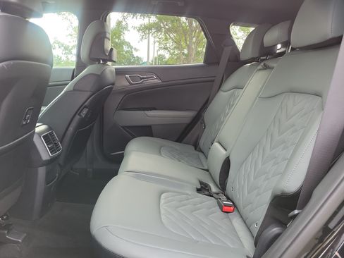 Used 2023 Kia Sportage X-Line w/ X-Line Premium Package AWD/4WD image 19