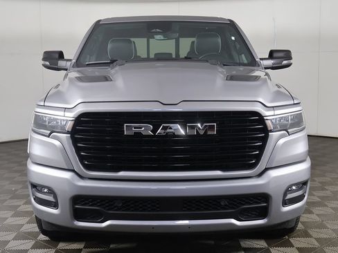 Used 2025 RAM 1500 Laramie w/ Sport Appearance Package AWD/4WD image 13