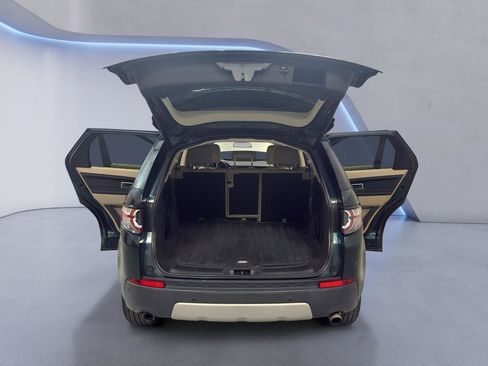 Used 2017 Land Rover Discovery Sport HSE image 12