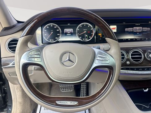 Used 2017 Mercedes-Benz S 550 4MATIC Sedan image 11