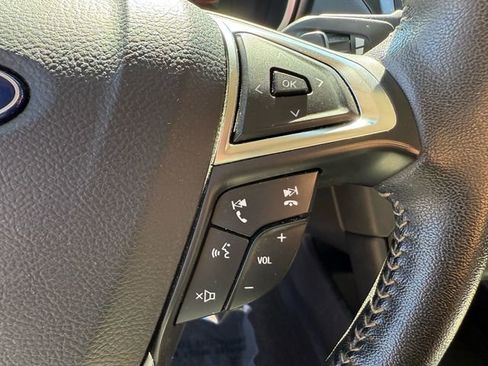 Used 2019 Ford Fusion SE w/ Equipment Group 151A image 32