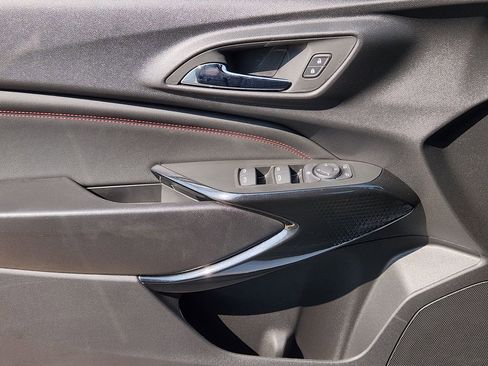 New 2026 Chevrolet Trax RS w/ Driver Confidence Package FWD image 17