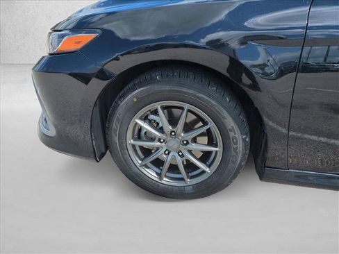 Used 2023 Toyota Camry LE FWD image 22