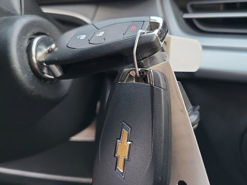 Used 2025 Chevrolet Trax LS image 14