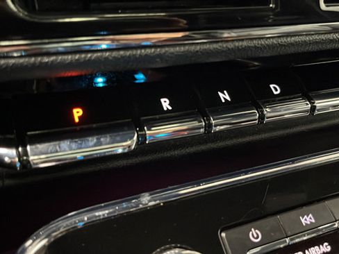 Used 2020 Lincoln Navigator L Reserve w/ Equipment Group 208A Reserve AWD/4WD image 19