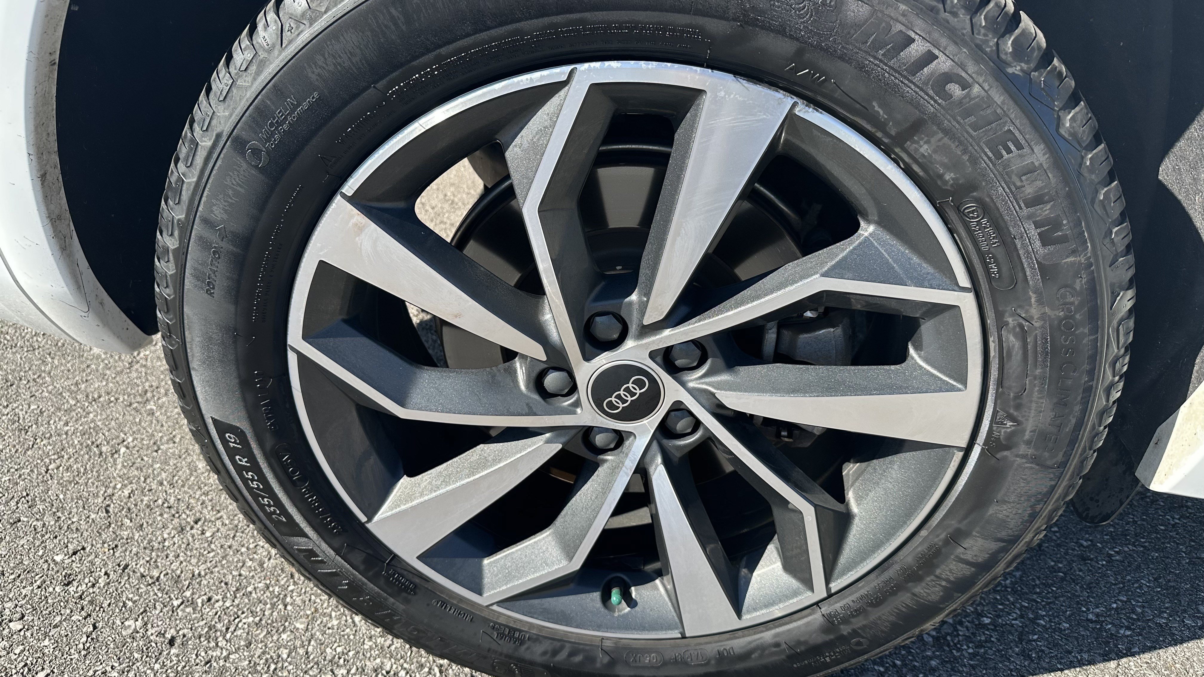 Used 2022 Audi Q5 2.0T Premium Plus AWD/4WD image 14