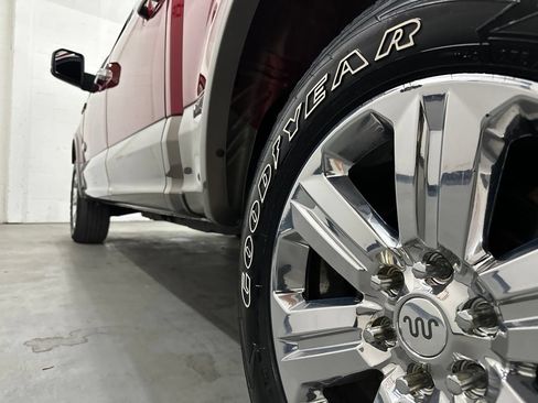 Used 2018 Ford F150 King Ranch w/ Equipment Group 601A Luxury AWD/4WD image 18