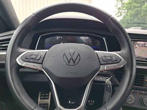 Used 2024 Volkswagen Jetta Sport FWD image 18