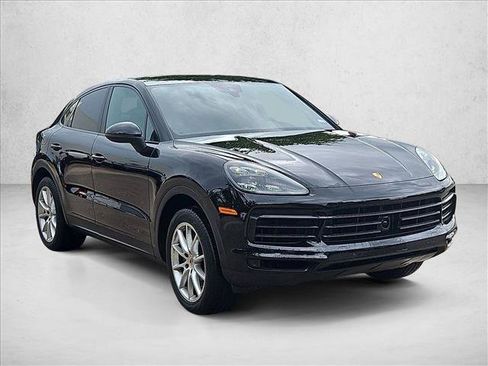 Used 2020 Porsche Cayenne AWD/4WD image 3