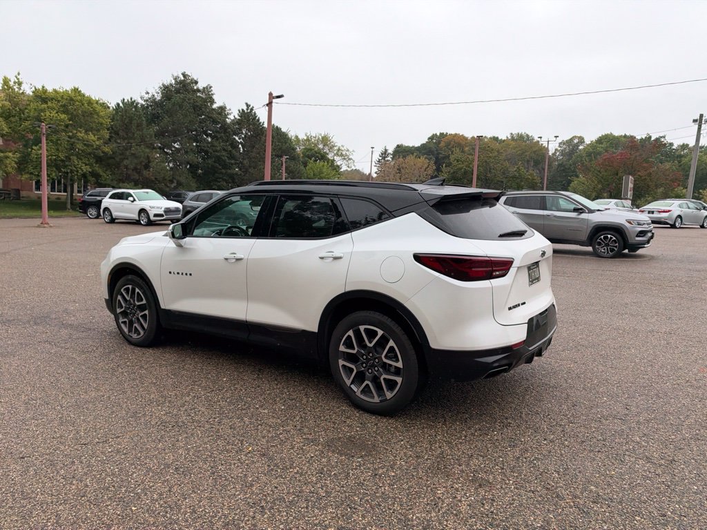 Used 2025 Chevrolet Blazer RS w/ Driver Confidence II Package AWD/4WD image 25