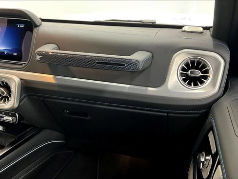 Certified 2025 Mercedes-Benz G 580 w/ EQ Technology image 17